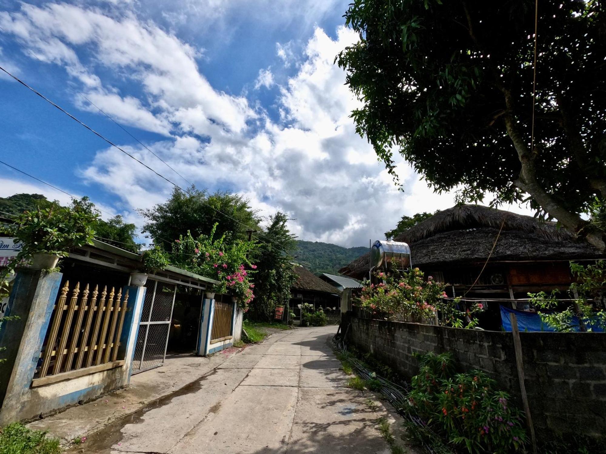 Hagiang Traditional Luxury Dorm Room Хазянг Экстерьер фото